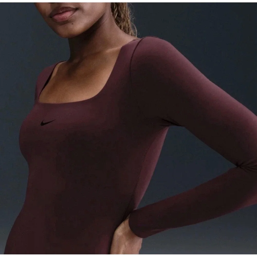 Nike Form Zenvy Long Sleeve Bodysuit Burgundy HQ8296-652 XS Yoga Workout shirt